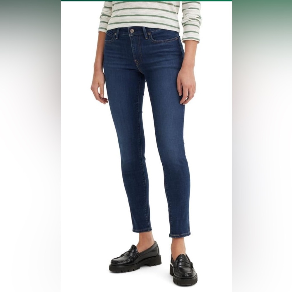 Levi’s | 711 Skinny Dark Wash Jeans